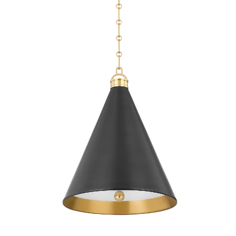 French Country Chandeliers with a Romantic AuraFrench Country Chandeliers with a Romantic AuraOSTERLEY Pendant