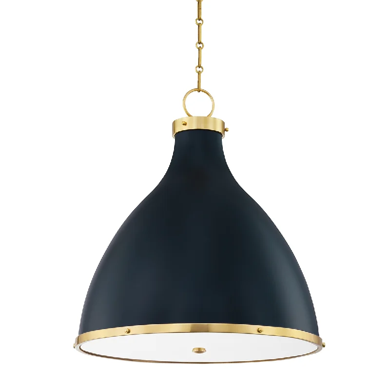 Chandeliers with Metal Frames in Silver FinishChandeliers with Metal Frames in Silver FinishPainted No. 3 Pendant