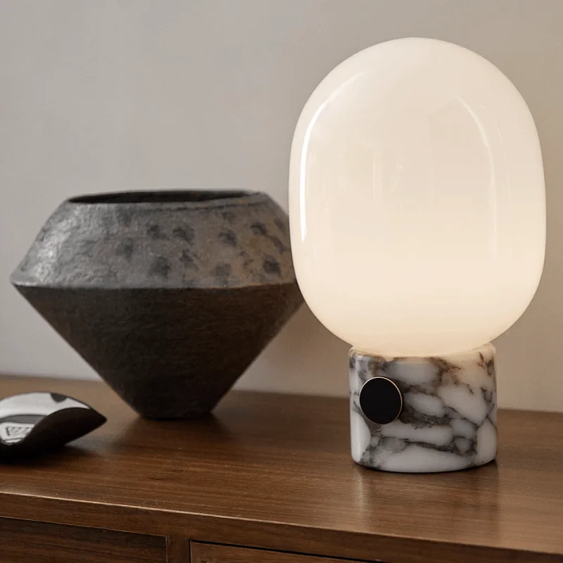 Scandinavian Oval Table Lamp | JWDA