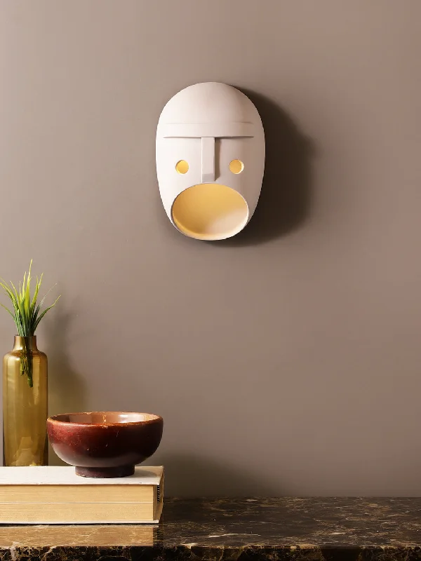 Bert Ceramic Wall Light