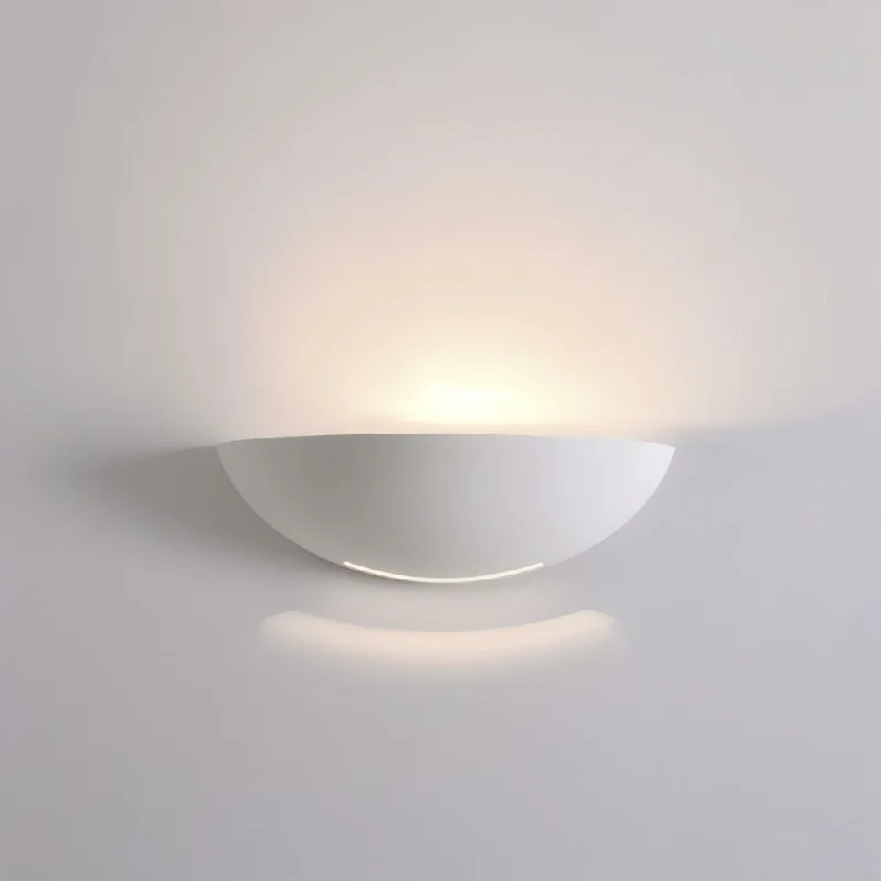 Luzia Wall Lamp