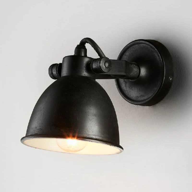 Phoenix Wall Lamp Black