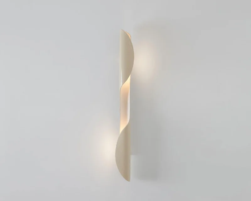 Torsade Ceramic Wall Lamp